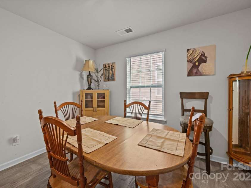 2124 Eastway Drive, Dallas, NC 28034.  MLS# CAR4321624, YatesRealty ID 1039. 