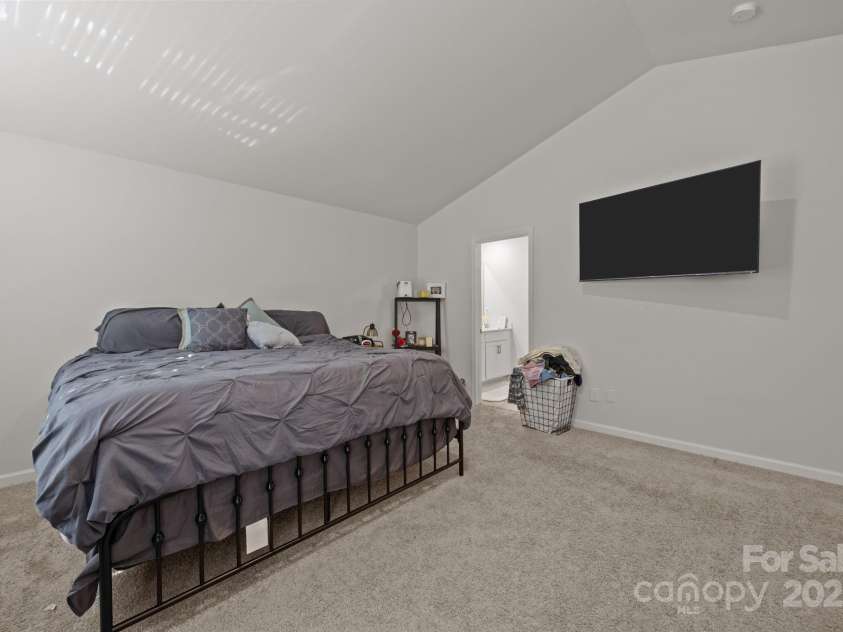 2124 Eastway Drive, Dallas, NC 28034.  MLS# CAR4321624, YatesRealty ID 1039. 