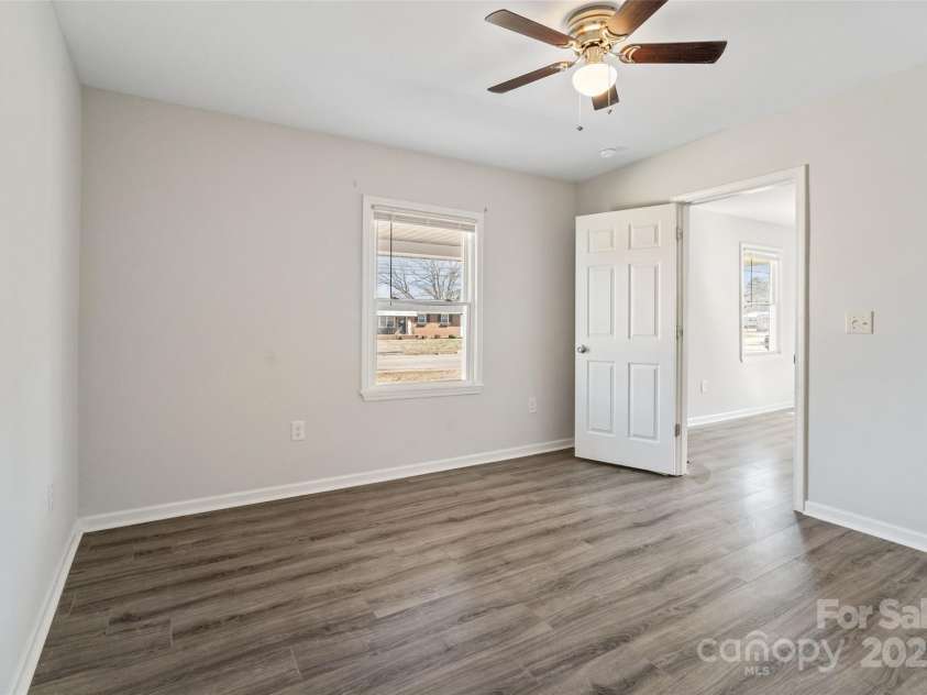 505 Kings Mountain Street, Clover, SC 29710.  MLS# CAR4219776, YatesRealty ID 10390. 