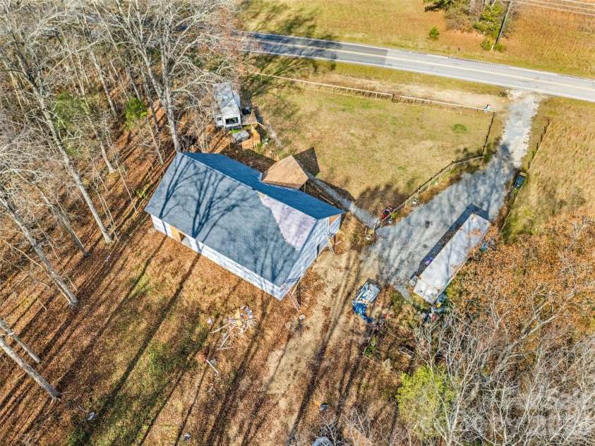 6027 Campbell Road, York, SC 29745.  MLS# CAR4395448, YatesRealty ID 10391. 