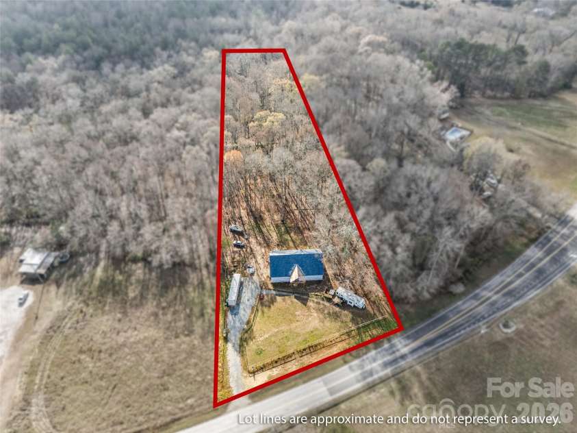 6027 Campbell Road, York, SC 29745.  MLS# CAR4395448, YatesRealty ID 10391. 