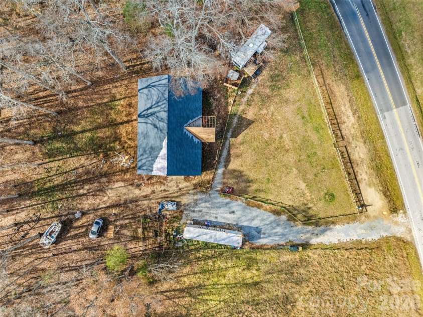 6027 Campbell Road, York, SC 29745.  MLS# CAR4395448, YatesRealty ID 10391. 