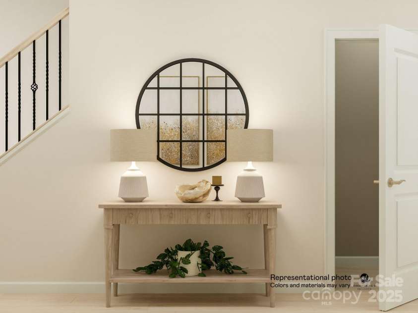 8421 Norman Forest Road, Lancaster, SC 29720.  MLS# CAR4226659, YatesRealty ID 10391. Foyer