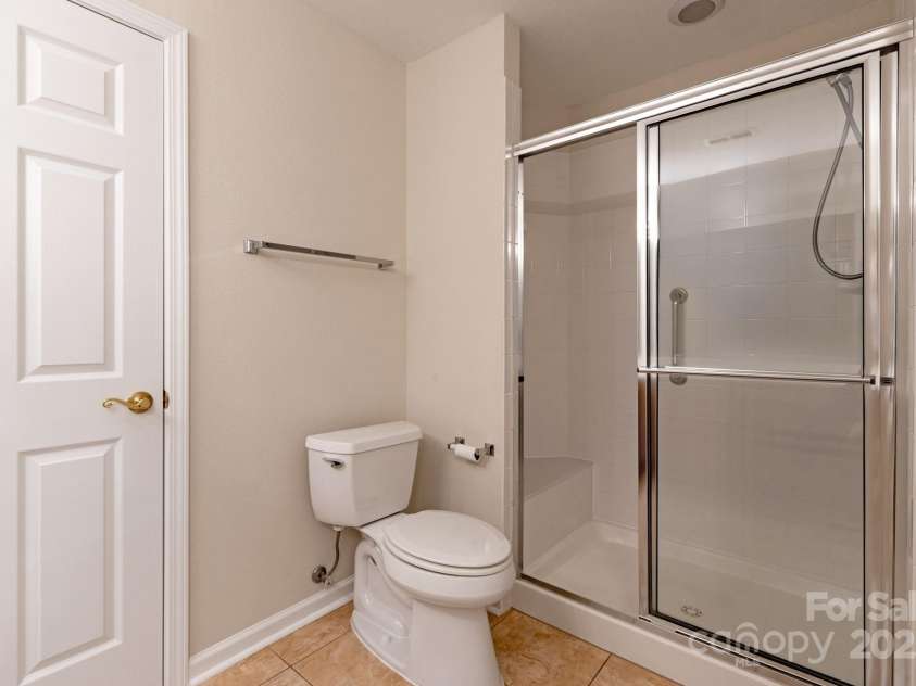 2704 Polo Club Boulevard, Matthews, NC 28105.  MLS# CAR4252625, YatesRealty ID 10394. 