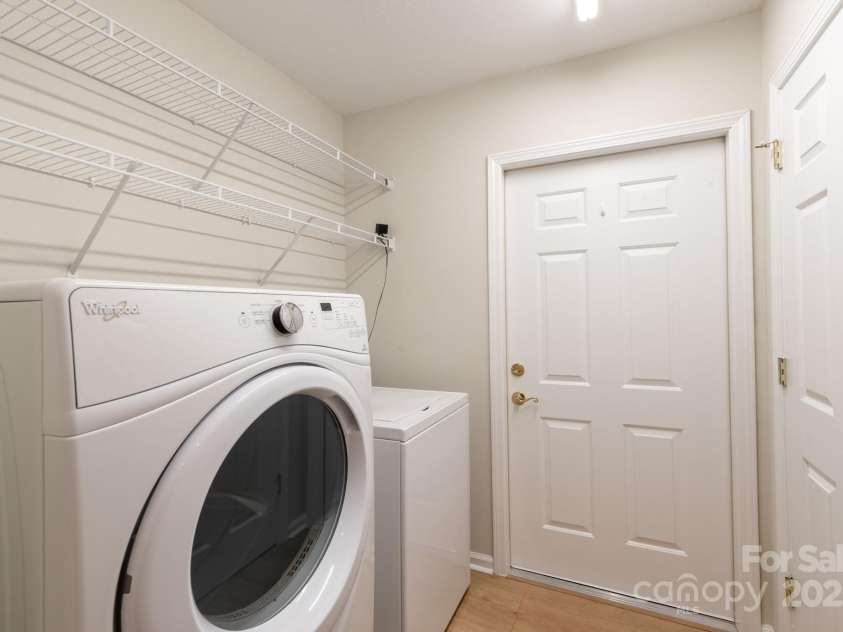 2704 Polo Club Boulevard, Matthews, NC 28105.  MLS# CAR4252625, YatesRealty ID 10394. 