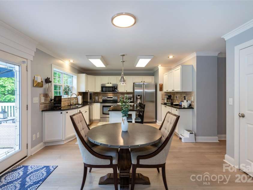 1184 Oak Drive, Rock Hill, SC 29732.  MLS# CAR4252921, YatesRealty ID 10399. 
