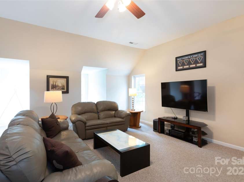 1184 Oak Drive, Rock Hill, SC 29732.  MLS# CAR4252921, YatesRealty ID 10399. 