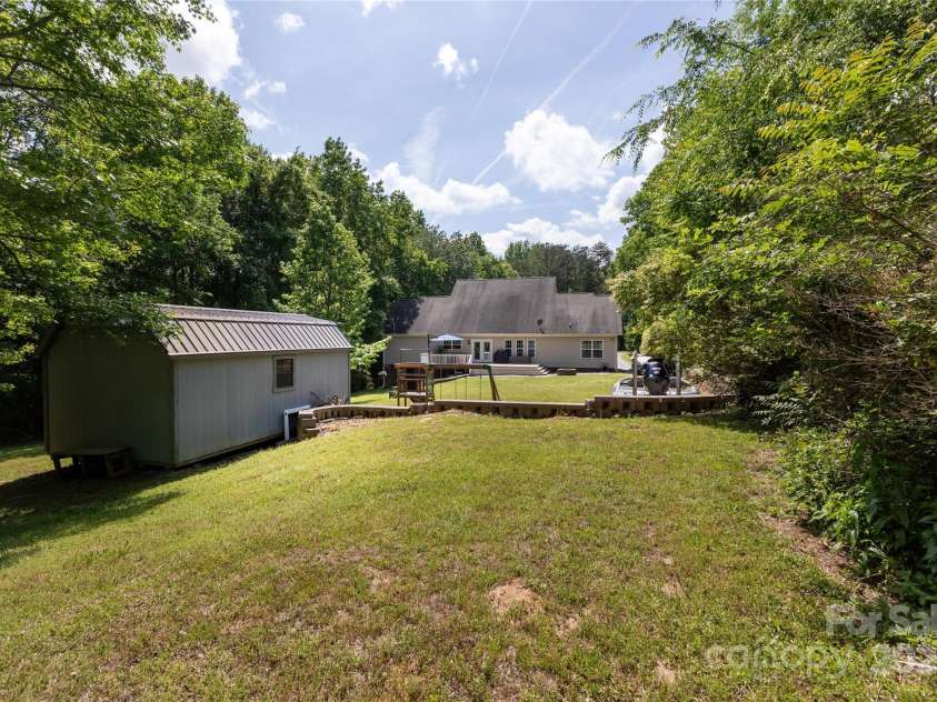 1184 Oak Drive, Rock Hill, SC 29732.  MLS# CAR4252921, YatesRealty ID 10399. 