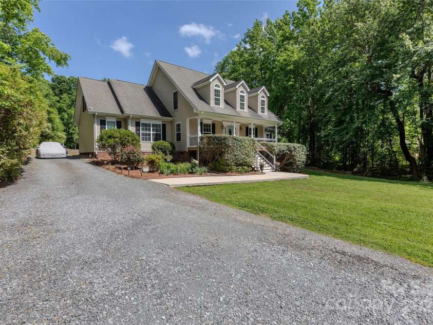 1184 Oak Drive, Rock Hill, SC 29732.  MLS# CAR4252921, YatesRealty ID 10399. 