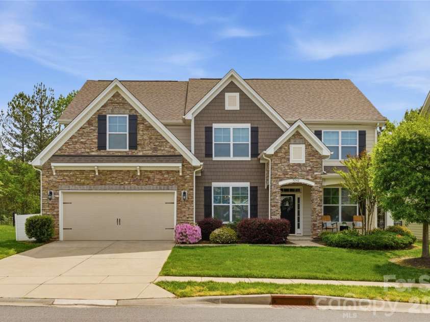 9242 Vecchio Drive, Indian Land, SC 29707.  MLS# CAR4365832, YatesRealty ID 10399. 