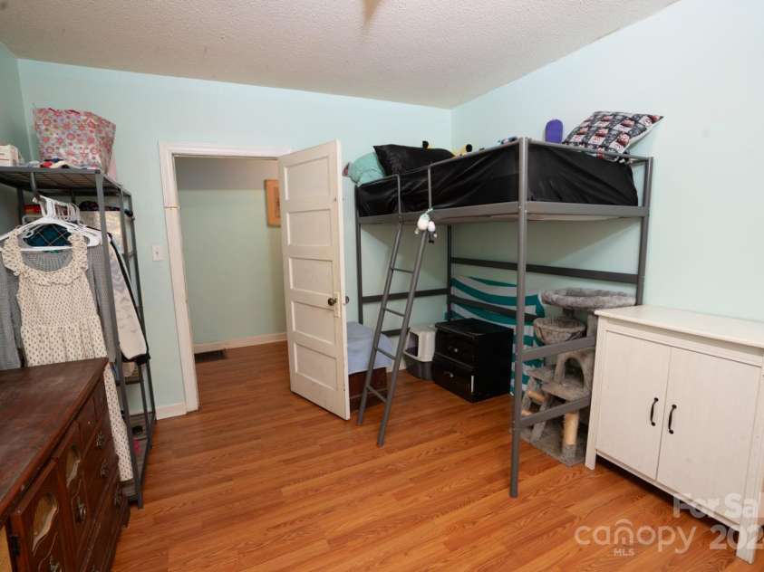 301 Washington Avenue, Bessemer City, NC 28016.  MLS# CAR4136423, YatesRealty ID 104. 