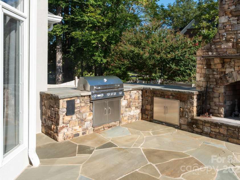 1873 Farrow Drive, Rock Hill, SC 29732.  MLS# CAR4185823, YatesRealty ID 10401. 