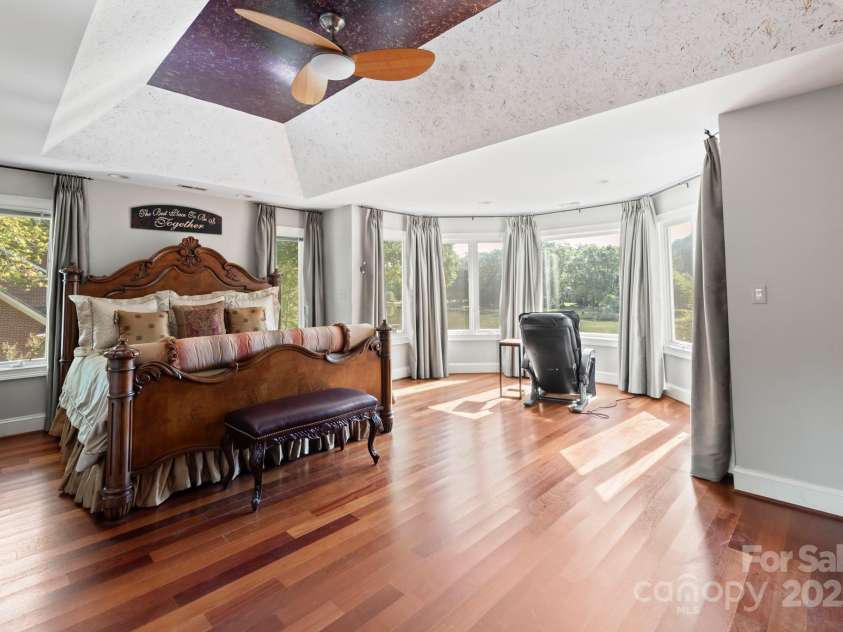 1873 Farrow Drive, Rock Hill, SC 29732.  MLS# CAR4185823, YatesRealty ID 10401. Primary suite