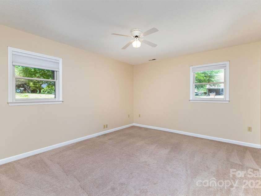 103 Sadler Road, Mount Holly, NC 28120.  MLS# CAR4254289, YatesRealty ID 10402. 