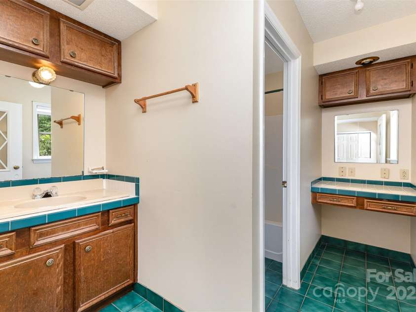 103 Sadler Road, Mount Holly, NC 28120.  MLS# CAR4254289, YatesRealty ID 10402. 