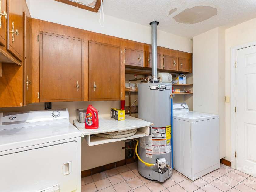 103 Sadler Road, Mount Holly, NC 28120.  MLS# CAR4254289, YatesRealty ID 10402. 