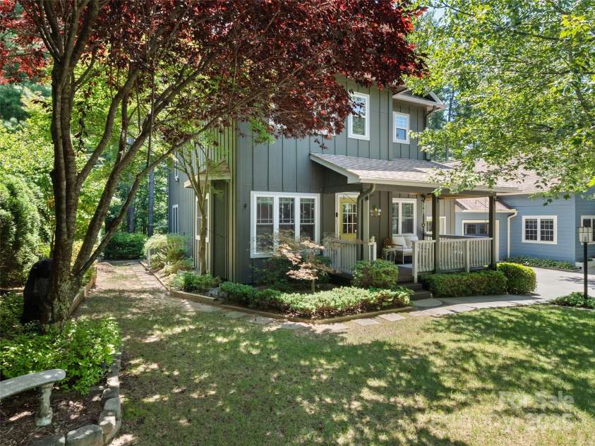 17 Sapling Lane, Waynesville, NC 28786.  MLS# CAR4287974, YatesRealty ID 10403. 