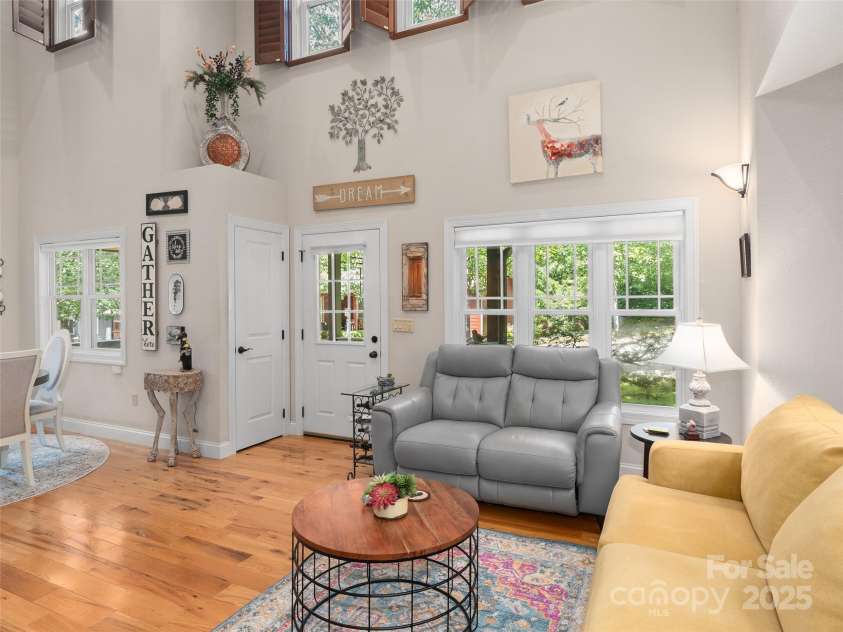 17 Sapling Lane, Waynesville, NC 28786.  MLS# CAR4287974, YatesRealty ID 10403. 