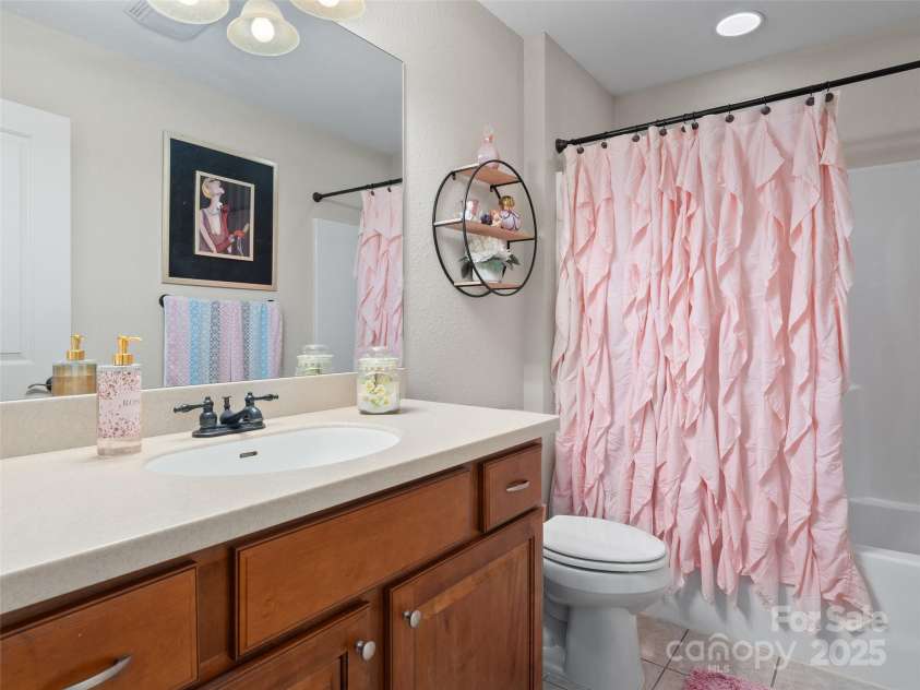 17 Sapling Lane, Waynesville, NC 28786.  MLS# CAR4287974, YatesRealty ID 10403. 