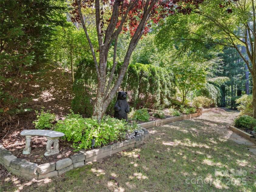 17 Sapling Lane, Waynesville, NC 28786.  MLS# CAR4287974, YatesRealty ID 10403. 