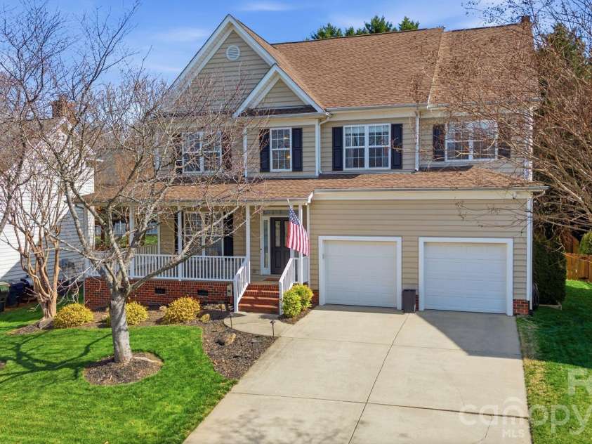 20042 Northport Drive, Cornelius, NC 28031.  MLS# CAR4355423, YatesRealty ID 10403. 