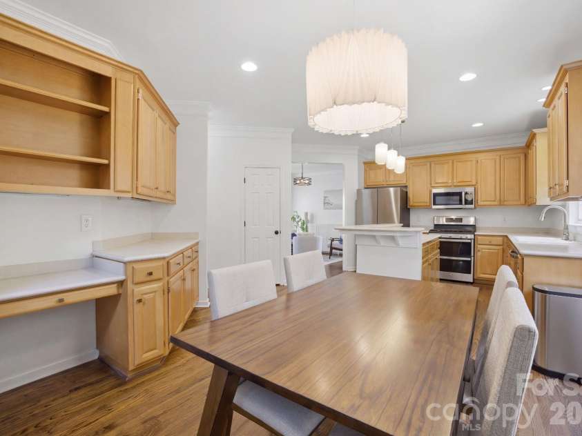 20042 Northport Drive, Cornelius, NC 28031.  MLS# CAR4355423, YatesRealty ID 10403. 