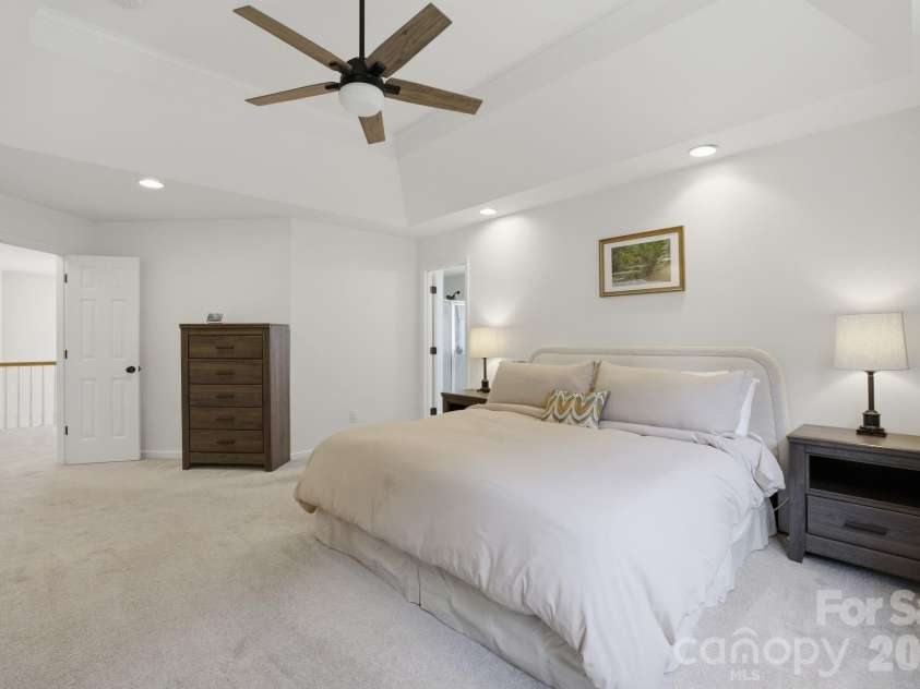 20042 Northport Drive, Cornelius, NC 28031.  MLS# CAR4355423, YatesRealty ID 10403. 
