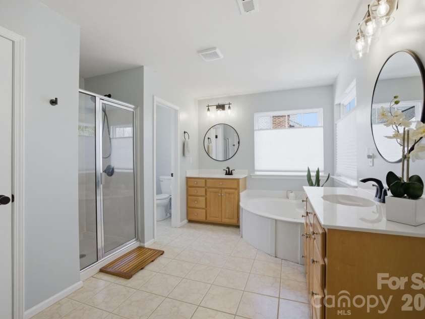 20042 Northport Drive, Cornelius, NC 28031.  MLS# CAR4355423, YatesRealty ID 10403. 