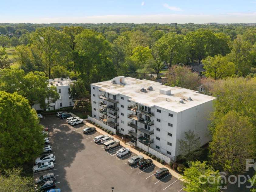2503 Roswell Avenue, Charlotte, NC 28209.  MLS# CAR4362137, YatesRealty ID 10404. 