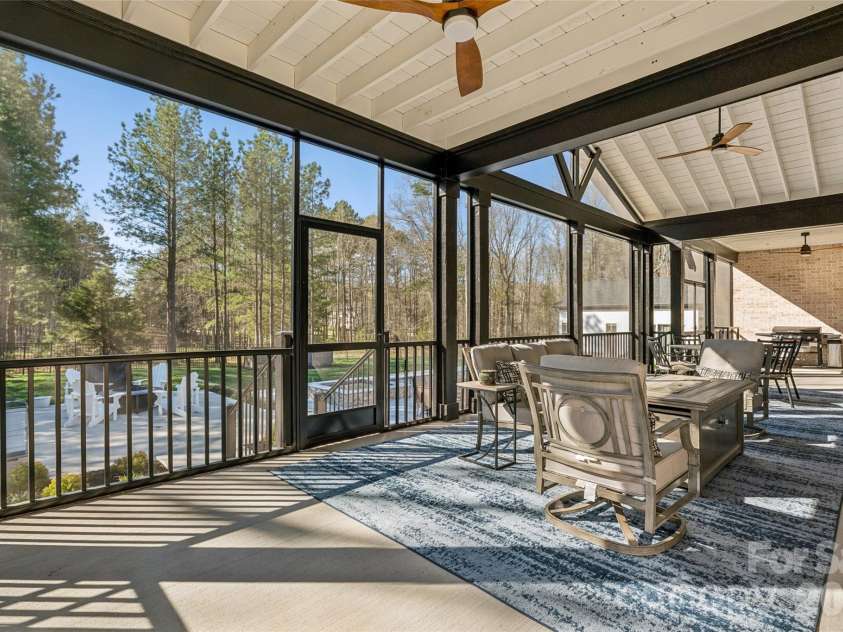 6615 Farmstead Lane, Concord, NC 28027.  MLS# CAR4357830, YatesRealty ID 10405. 
