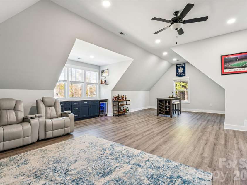 6615 Farmstead Lane, Concord, NC 28027.  MLS# CAR4357830, YatesRealty ID 10405. Bonus Space