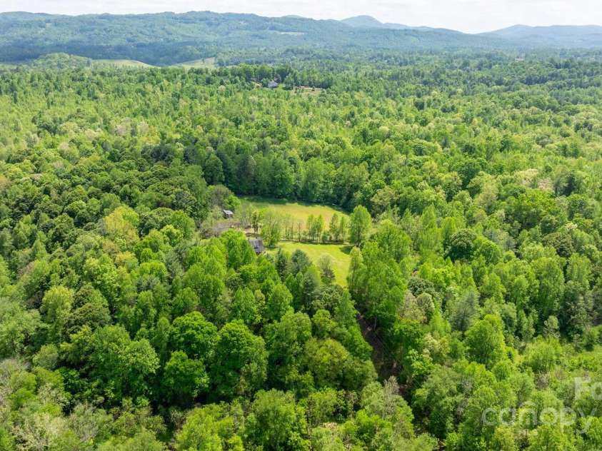 251 Rousseau Farm Road, Wilkesboro, NC 28697.  MLS# CAR4224506, YatesRealty ID 10406. 