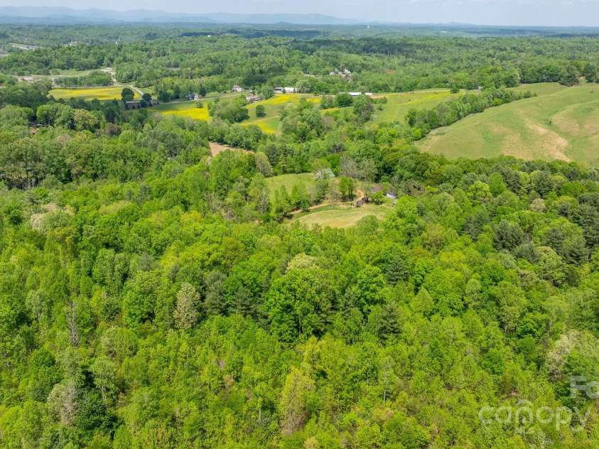 251 Rousseau Farm Road, Wilkesboro, NC 28697.  MLS# CAR4224506, YatesRealty ID 10406. 