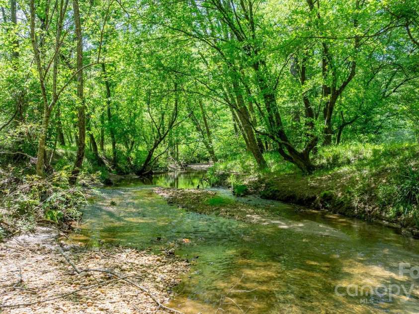 251 Rousseau Farm Road, Wilkesboro, NC 28697.  MLS# CAR4224506, YatesRealty ID 10406. 