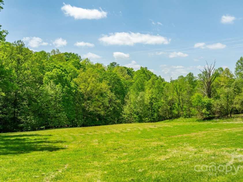 251 Rousseau Farm Road, Wilkesboro, NC 28697.  MLS# CAR4224506, YatesRealty ID 10406. 