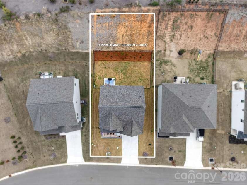 113 Saidin Lane, Troutman, NC 28166.  MLS# CAR4363898, YatesRealty ID 10408. Approx property lines.