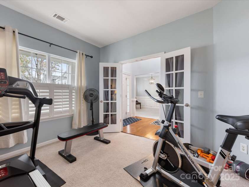 14923 Colonial Park Drive, Huntersville, NC 28078.  MLS# CAR4240604, YatesRealty ID 10408. 