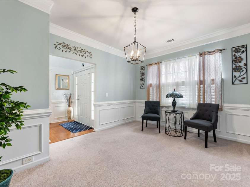 14923 Colonial Park Drive, Huntersville, NC 28078.  MLS# CAR4240604, YatesRealty ID 10408. 