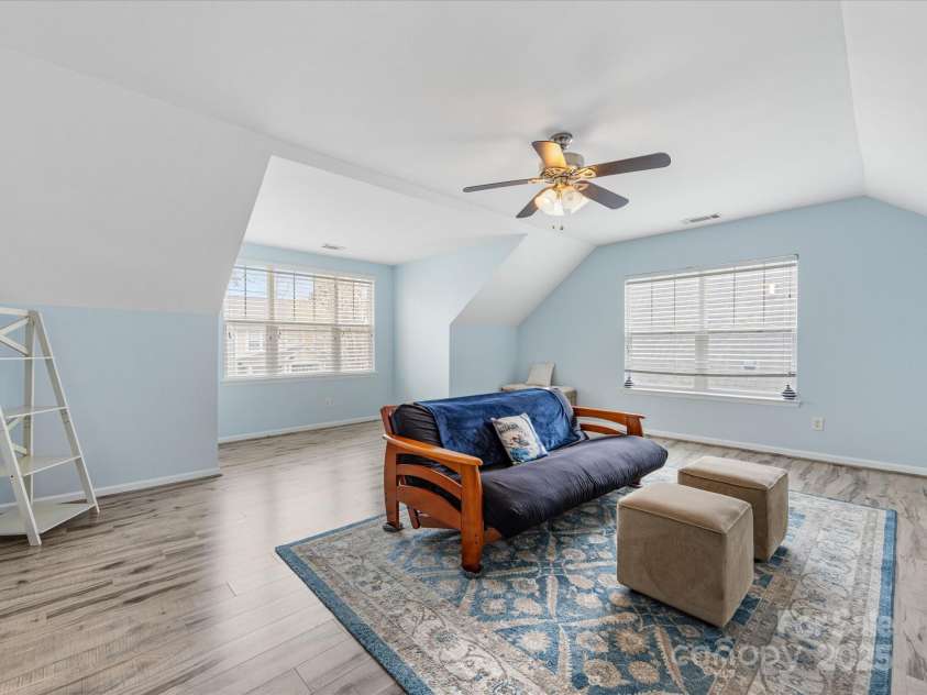 14923 Colonial Park Drive, Huntersville, NC 28078.  MLS# CAR4240604, YatesRealty ID 10408. 