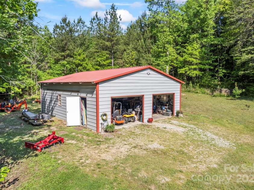 743 Dream Lane, Salisbury, NC 28146.  MLS# CAR4253573, YatesRealty ID 10410. Garage / Workshop