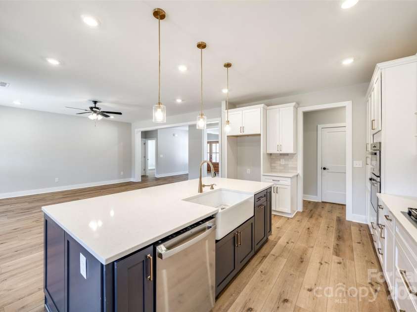 636 Edwards Road, Fort Lawn, SC 29714.  MLS# CAR4200564, YatesRealty ID 10411. 