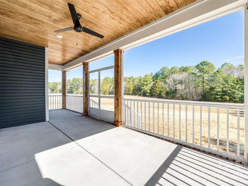 636 Edwards Road, Fort Lawn, SC 29714.  MLS# CAR4200564, YatesRealty ID 10411. 