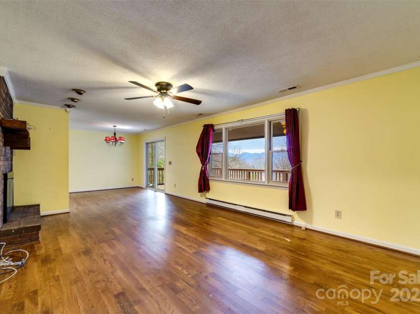 57 Morning Mist Lane, Sylva, NC 28779.  MLS# CAR4219367, YatesRealty ID 10412. 