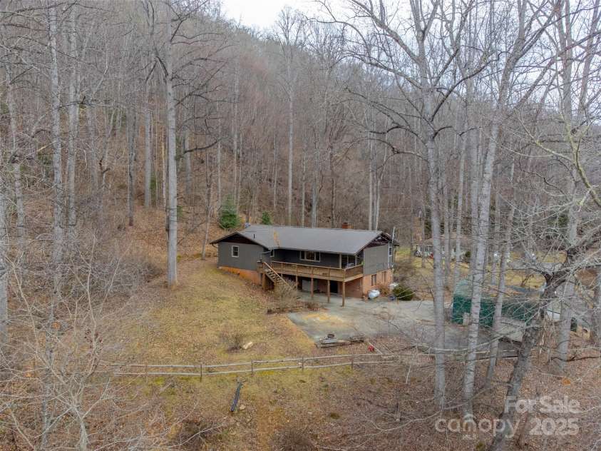 57 Morning Mist Lane, Sylva, NC 28779.  MLS# CAR4219367, YatesRealty ID 10412. 