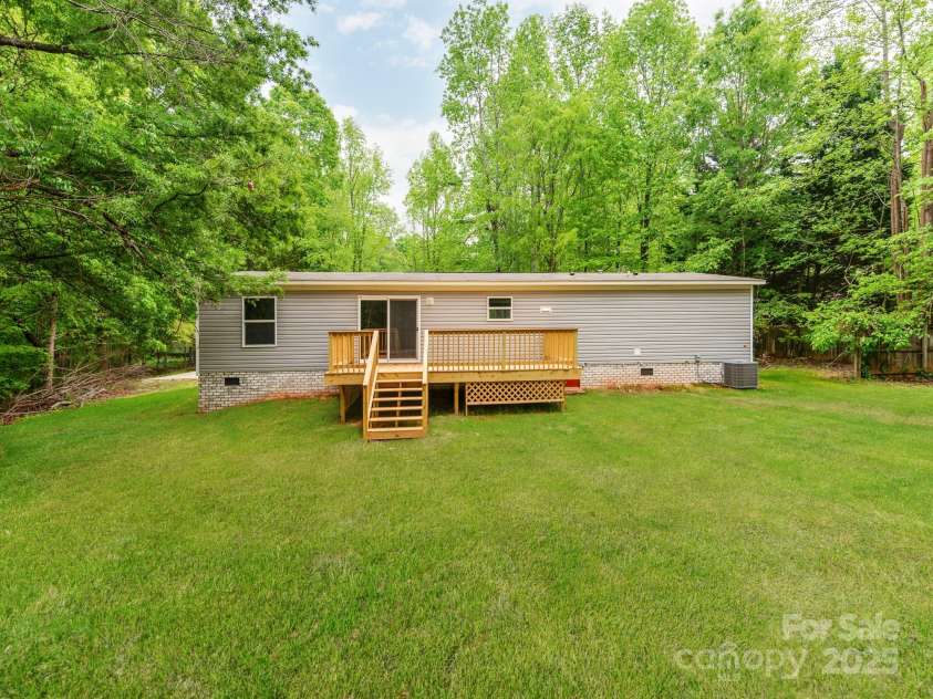 850 Deep Hollow Court, Clover, SC 29710.  MLS# CAR4249013, YatesRealty ID 10413. 