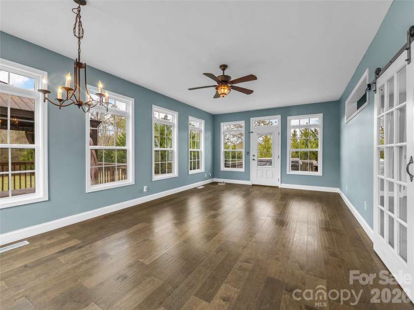 2500 Blackstock Road, Landrum, SC 29356.  MLS# CAR4367962, YatesRealty ID 10414. 