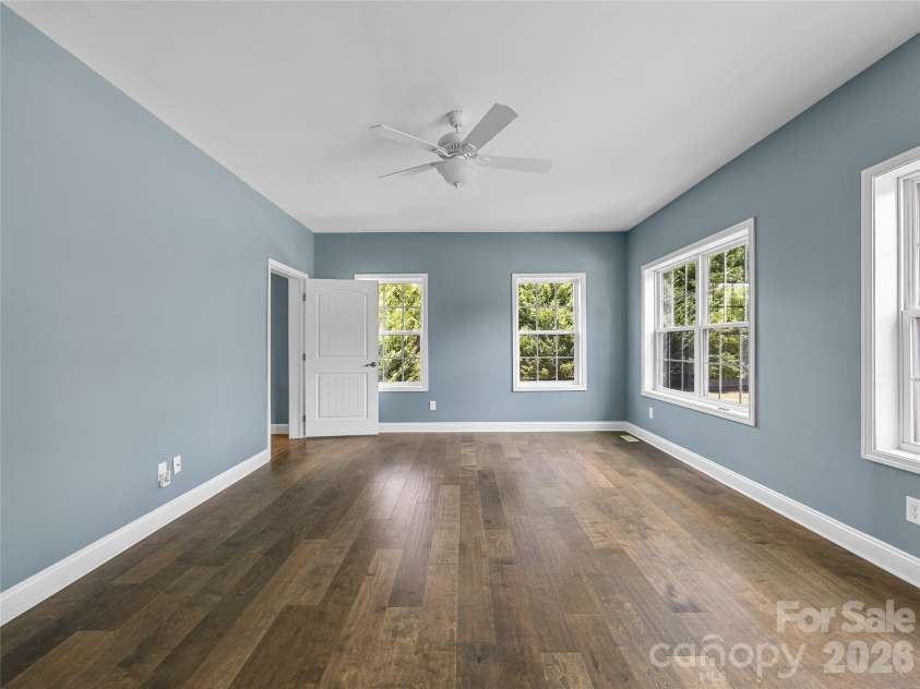 2500 Blackstock Road, Landrum, SC 29356.  MLS# CAR4367962, YatesRealty ID 10414. 
