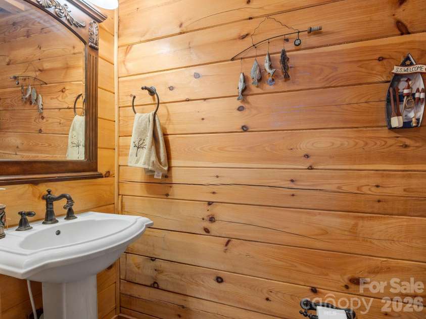 190 Elliot Lane, Rutherfordton, NC 28139.  MLS# CAR4352869, YatesRealty ID 10415. 