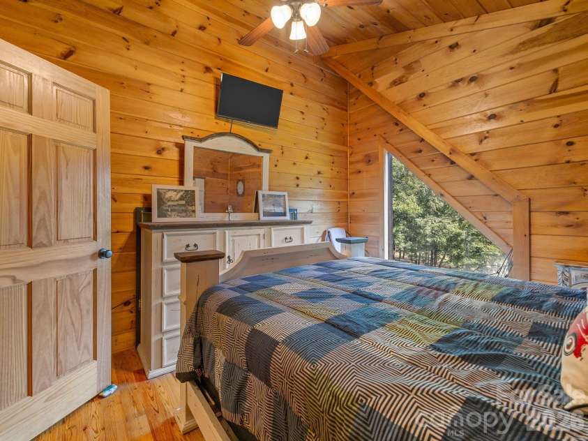 190 Elliot Lane, Rutherfordton, NC 28139.  MLS# CAR4352869, YatesRealty ID 10415. 