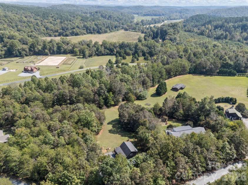 190 Elliot Lane, Rutherfordton, NC 28139.  MLS# CAR4352869, YatesRealty ID 10415. 
